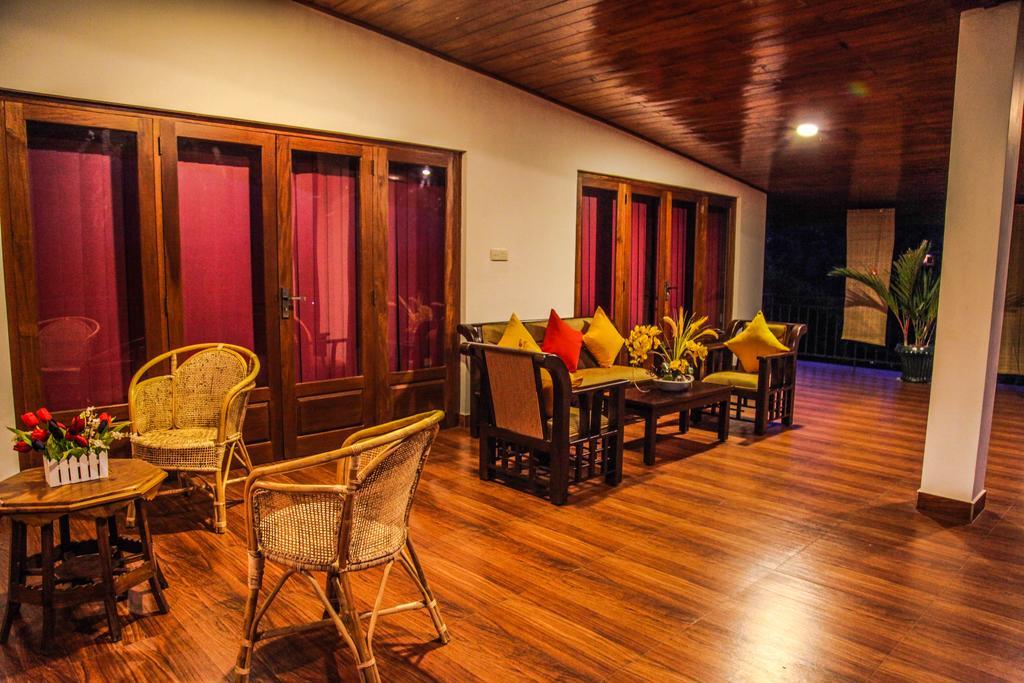 The Tenthola Kandy Bagian luar foto